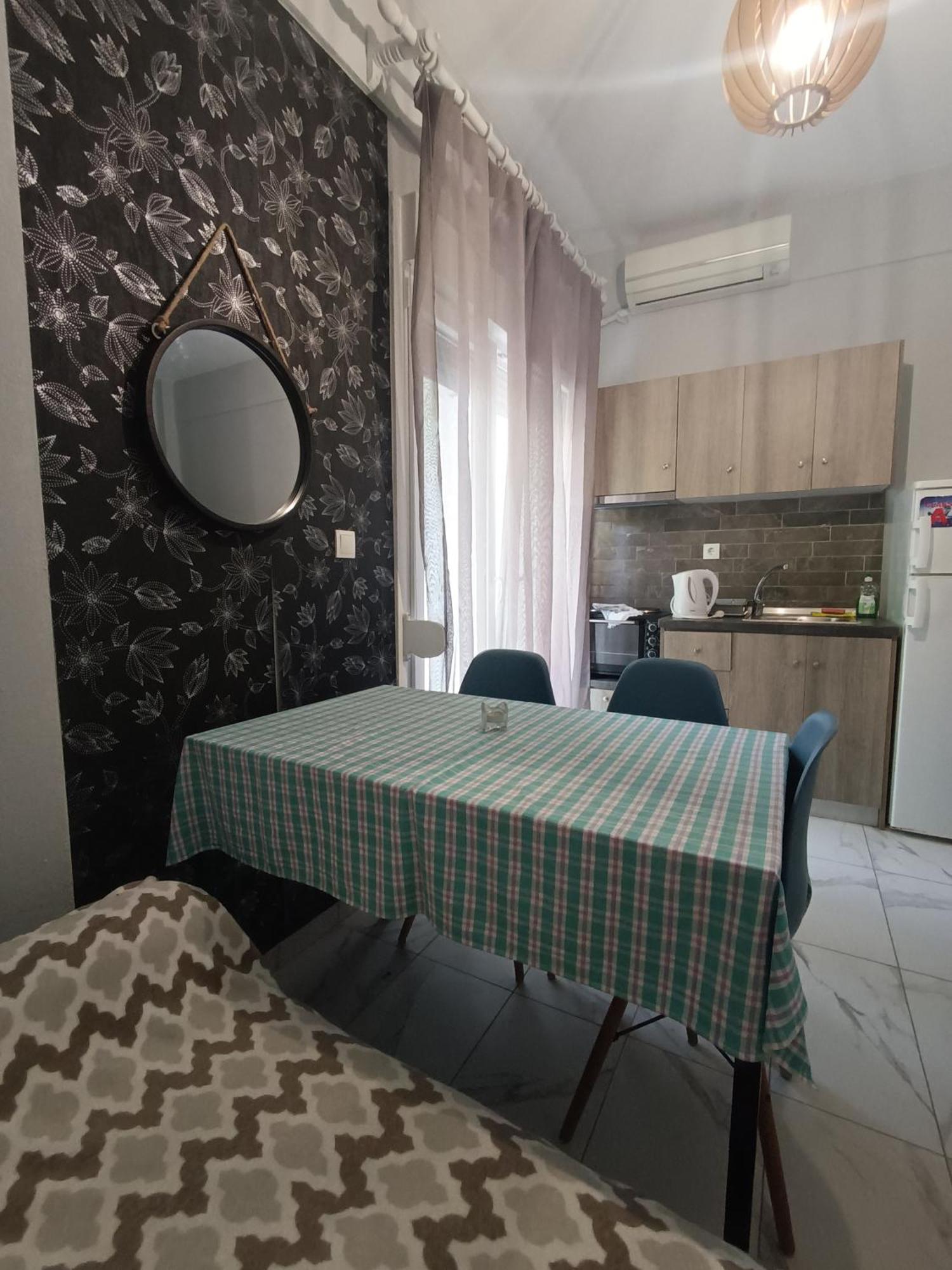 Deluxe Seaside Apartment Konstantinidis Неа-Потидеа Экстерьер фото