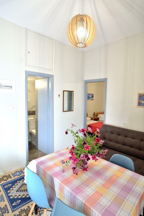 Deluxe Seaside Apartment Konstantinidis Неа-Потидеа Экстерьер фото